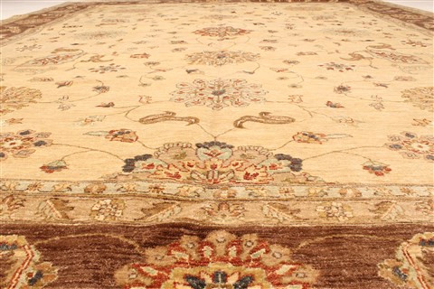 Pishavar Beige Hand Knotted 120 X 1410 Area Rug 250-28509 Image 4