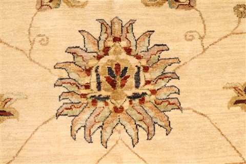 Ziegler Beige Hand Knotted 120 X 1811 Area Rug 250-28511 Image 4