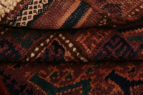 Baluch Red Hand Knotted 30 X 50 Area Rug 100-28514 Image 4
