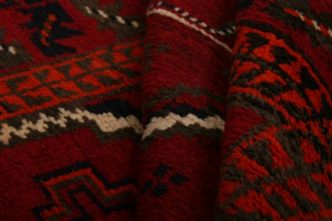 Baluch Red Hand Knotted 20 X 33 Area Rug 253-28515 Image 5