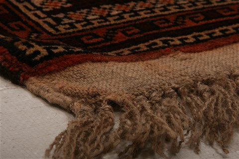 Baluch Red Hand Knotted 30 X 48 Area Rug 253-28518 Image 2