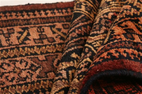 Baluch Red Hand Knotted 29 X 44 Area Rug 253-28524 Image 5