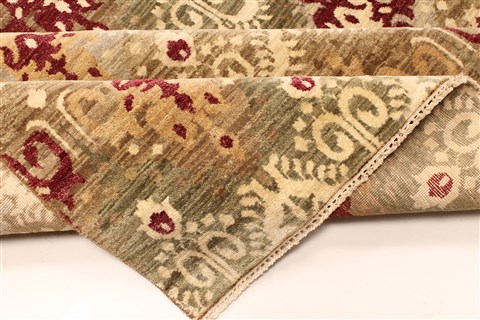 Modern Red Hand Knotted 120 X 151 Area Rug 250-28537 Image 5