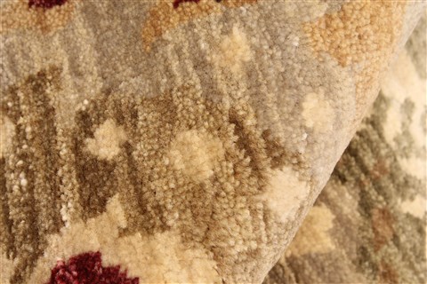 Modern Red Hand Knotted 120 X 151 Area Rug 250-28537 Image 8