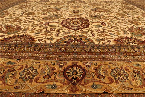 Kashan Beige Hand Knotted 1111 X 152 Area Rug 250-28545 Image 4