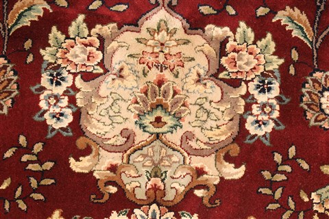Tabriz Beige Hand Knotted 120 X 150 Area Rug 250-28552 Image 12