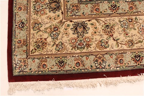 Tabriz Beige Hand Knotted 120 X 150 Area Rug 250-28552 Image 1