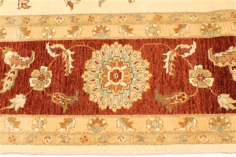 Ziegler Beige Hand Knotted 120 X 157 Area Rug 250-28574 Image 3