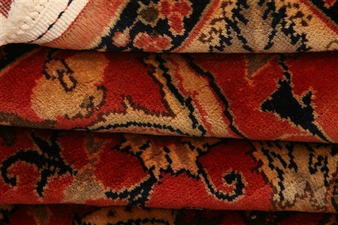 Tabriz Red Hand Knotted 67 X 93 Area Rug 100-28582 Image 4