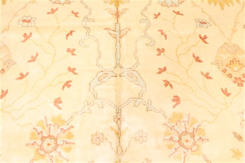 Oushak Beige Hand Knotted 120 X 164 Area Rug 250-28594 Image 2