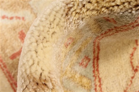 Oushak Beige Hand Knotted 120 X 164 Area Rug 250-28594 Image 9