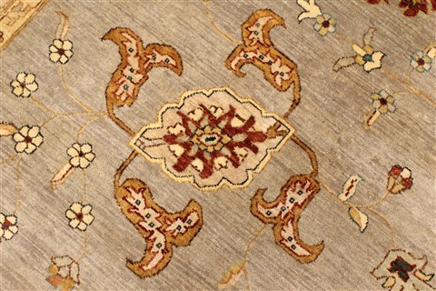 Ziegler Beige Hand Knotted 121 X 154 Area Rug 250-28596 Image 11