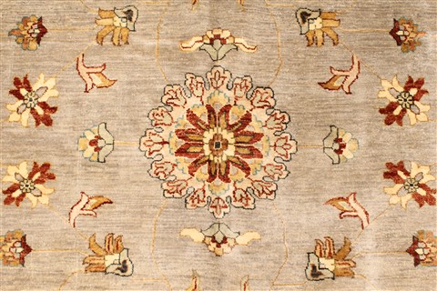 Ziegler Beige Hand Knotted 121 X 154 Area Rug 250-28596 Image 2