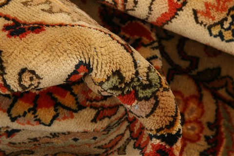 Tabriz Red Hand Knotted 68 X 811 Area Rug 100-28600 Image 1