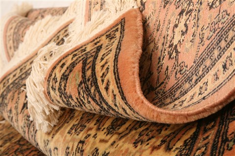 Tabriz Orange Hand Knotted 64 X 91 Area Rug 100-28606 Image 3