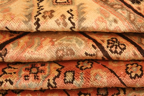 Mahal Red Hand Knotted 67 X 1010 Area Rug 100-28616 Image 3