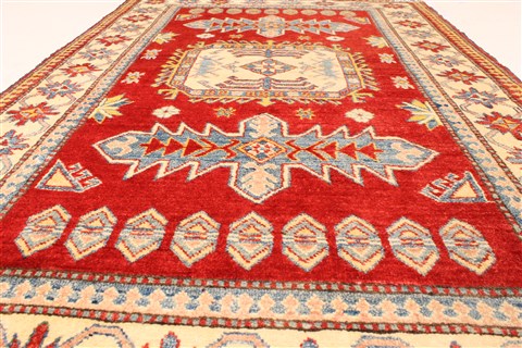 Kazak Red Hand Knotted 40 X 60 Area Rug 250-28665 Image 4