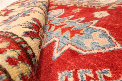 Kazak Red Hand Knotted 40 X 60 Area Rug 250-28665 Image 7