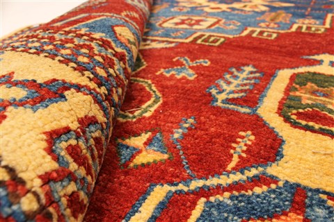 Kazak Red Hand Knotted 37 X 410 Area Rug 250-28667 Image 6