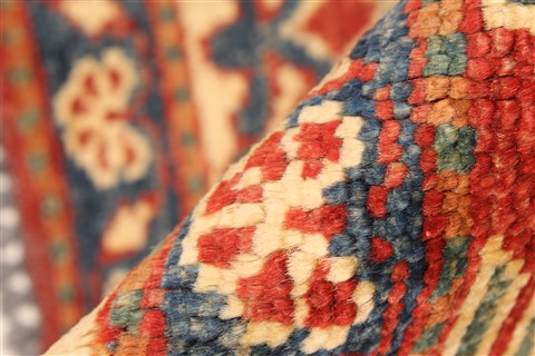Kazak Red Hand Knotted 42 X 61 Area Rug 250-28681 Image 8