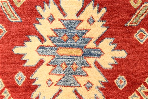 Kazak Red Hand Knotted 35 X 59 Area Rug 250-28692 Image 10