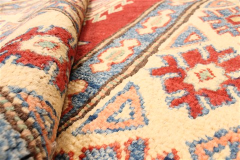 Kazak Red Hand Knotted 35 X 59 Area Rug 250-28692 Image 7