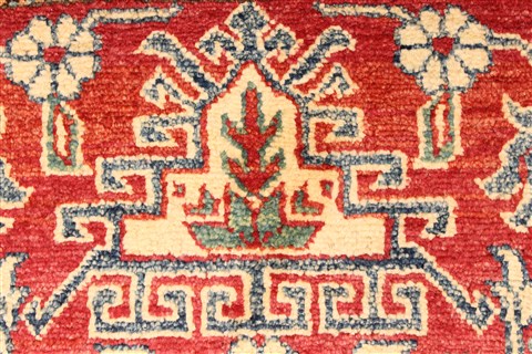 Kazak Red Hand Knotted 40 X 58 Area Rug 250-28700 Image 3