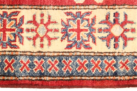 Kazak Red Hand Knotted 41 X 54 Area Rug 250-28701 Image 3