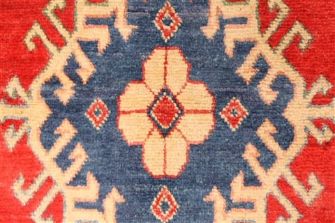Kazak Red Hand Knotted 40 X 61 Area Rug 250-28703 Image 2