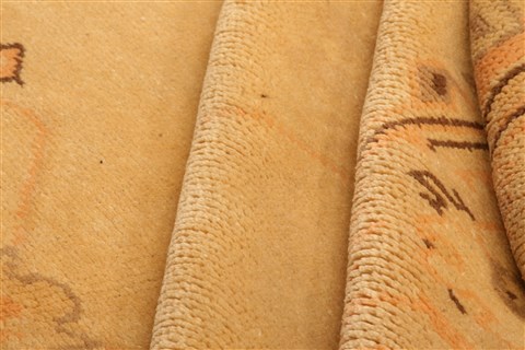 Oushak Beige Hand Knotted 85 X 103 Area Rug 100-28727 Image 2