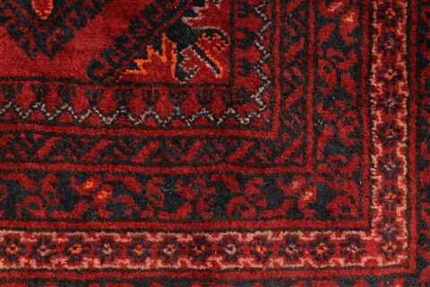 Kunduz Red Hand Knotted 41 X 56 Area Rug 250-28772 Image 10