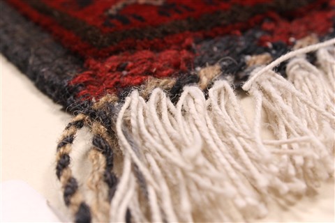 Kunduz Red Hand Knotted 41 X 56 Area Rug 250-28772 Image 11