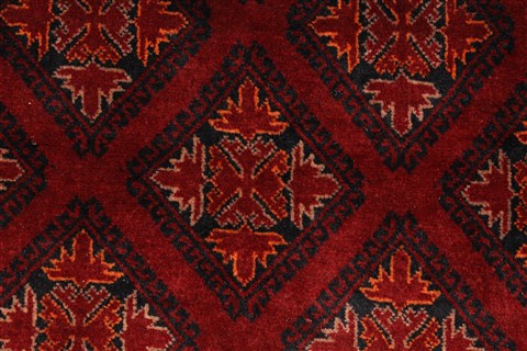 Kunduz Red Hand Knotted 41 X 56 Area Rug 250-28772 Image 2