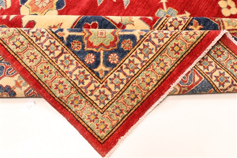 Heriz Red Hand Knotted 116 X 148 Area Rug 250-28796 Image 5