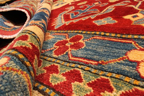 Kazak Yellow Hand Knotted 124 X 168 Area Rug 250-28798 Image 7