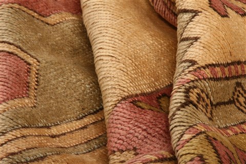 Kazak Beige Hand Knotted 76 X 112 Area Rug 100-28799 Image 1