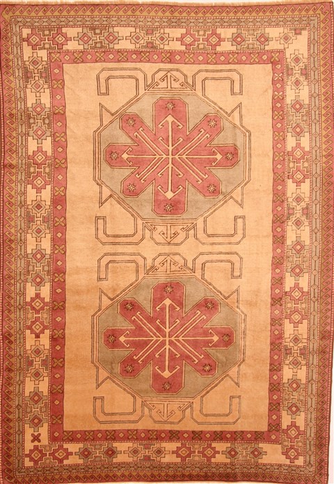 Kazak Beige Hand Knotted 76 X 112 Area Rug 100-28799 Image 0