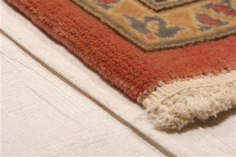 Tabriz Red Hand Knotted 90 X 118 Area Rug 100-28803 Image 6