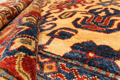 Kazak Yellow Hand Knotted 114 X 165 Area Rug 250-28811 Image 7