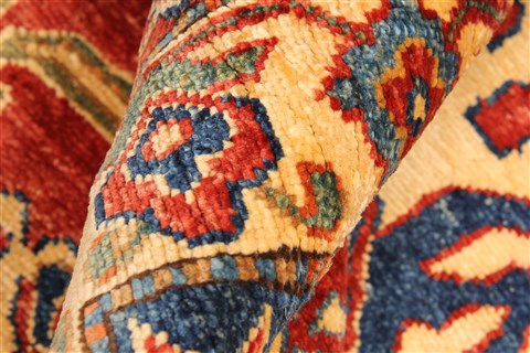 Kazak Yellow Hand Knotted 114 X 165 Area Rug 250-28811 Image 9