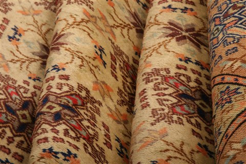 Kayseri Orange Hand Knotted 80 X 114 Area Rug 100-28840 Image 3