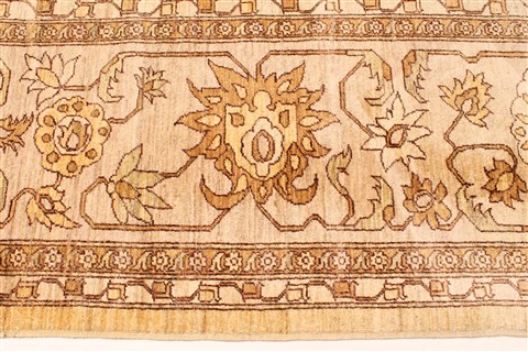 Pishavar Beige Hand Knotted 120 X 203 Area Rug 250-28843 Image 3
