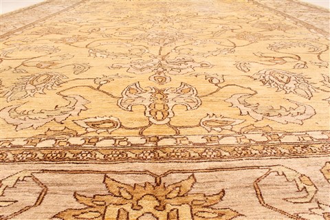 Pishavar Beige Hand Knotted 120 X 203 Area Rug 250-28843 Image 4