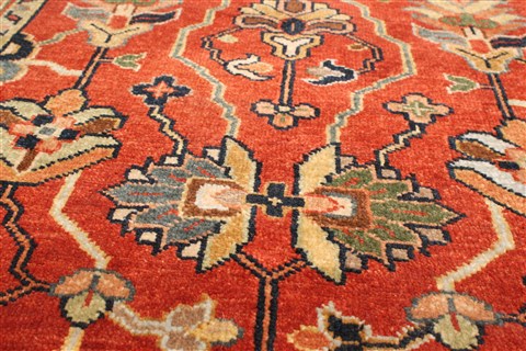 Serapi Beige Hand Knotted 26 X 40 Area Rug 250-28847 Image 4
