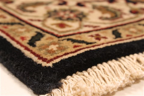 Herati Green Hand Knotted 26 X 40 Area Rug 250-28915 Image 1