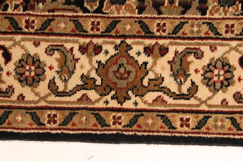 Herati Green Hand Knotted 26 X 40 Area Rug 250-28915 Image 4