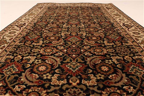 Herati Green Hand Knotted 26 X 40 Area Rug 250-28915 Image 5