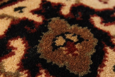 Herati Green Hand Knotted 26 X 40 Area Rug 250-28915 Image 7