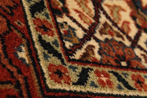 Herati Beige Hand Knotted 27 X 40 Area Rug 250-28940 Image 4