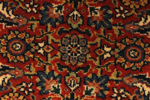 Herati Green Hand Knotted 26 X 311 Area Rug 250-28962 Image 2